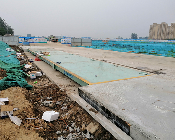 漯河卷煙廠(chǎng)中建七局3/16米120噸地磅