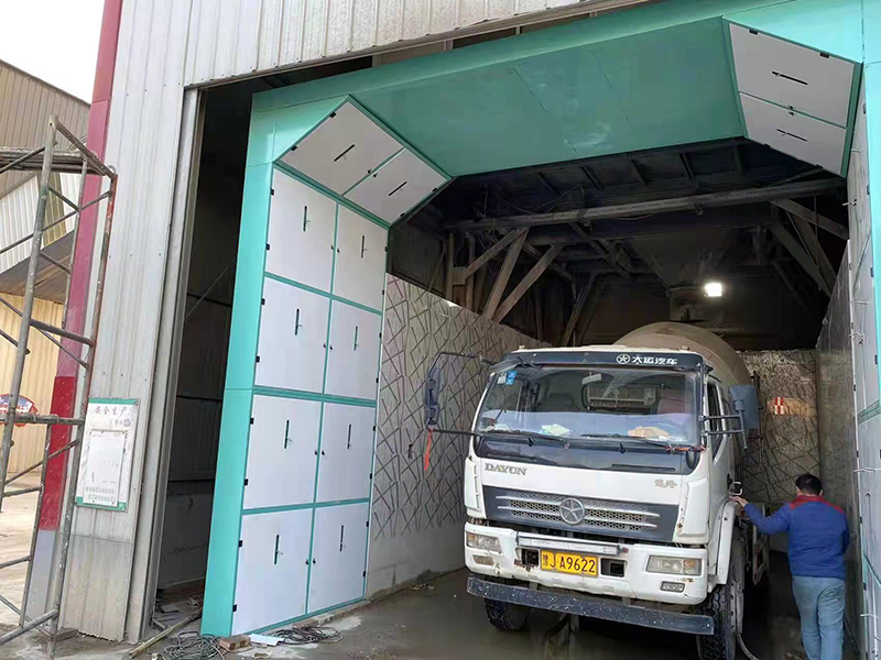 攪拌站龍門(mén)洗車(chē)機,安陽(yáng)卸料口龍門(mén)洗車(chē)機